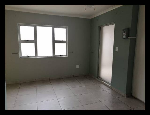 3 BEDROOM APARTMENT FOR SALE IN BIRDSWOOD